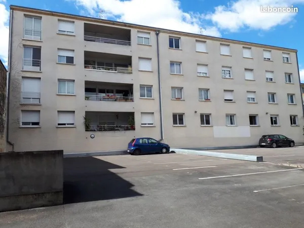 Place de parking rue Guillaume Leblanc
