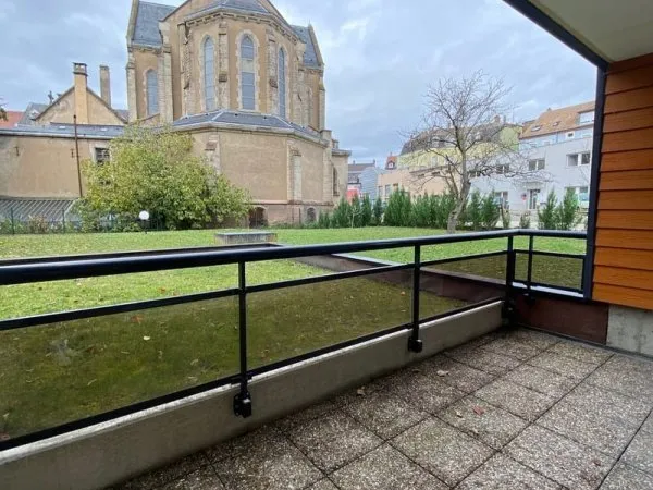A SAISIR - TRES BEL APPARTEMENT T3 72M2 EN REZ DE CHAUSSEE AVEC GRANDE TERRASSE A RIEDISHEIM - 935€ 