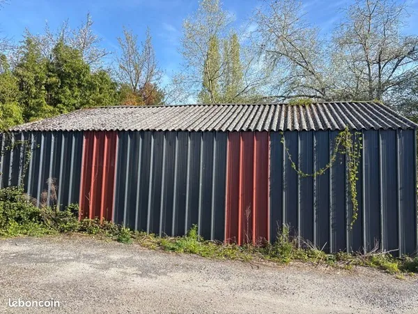 Stockage Location Rohan 1p 100m² 250€