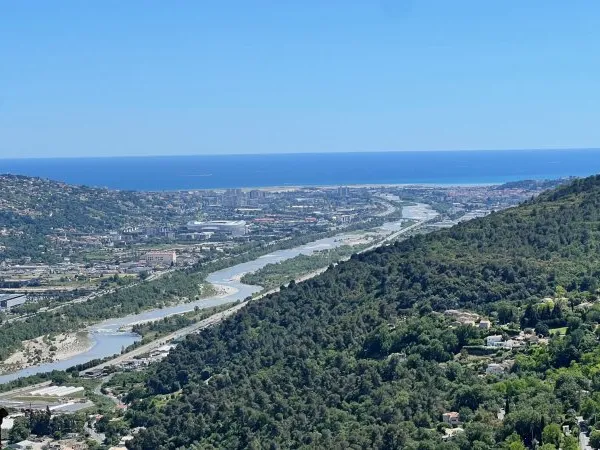 BELLE MAISON D'HABITATION 8P AVEC VUE MER, PISCINE ET TERRAI