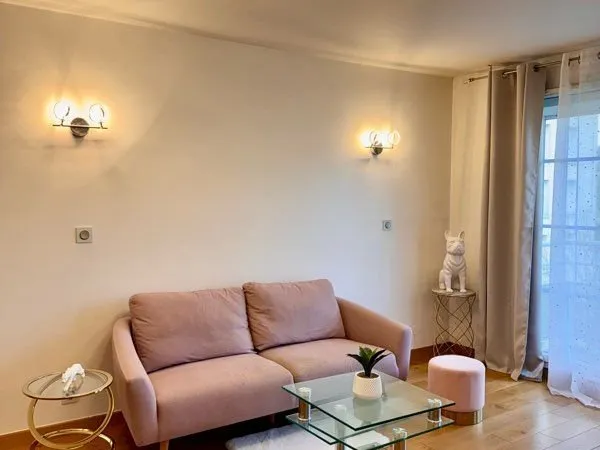 Location 2 pièces F2 métro ligne 8 creteil