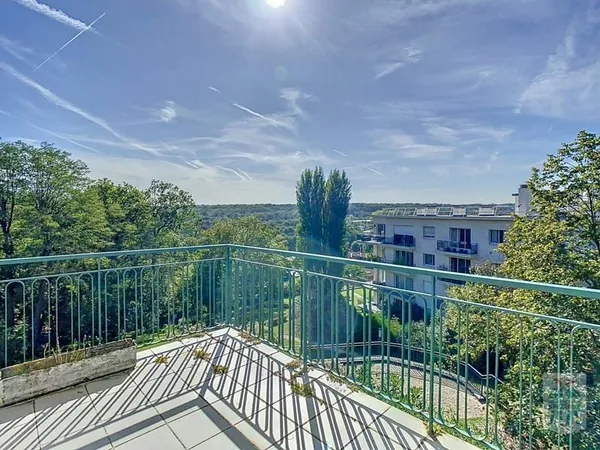 Appartement 5 pièces 93 m²