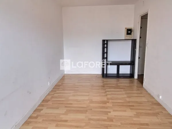 Appartement Montreuil 1 pièce(s) 23m2