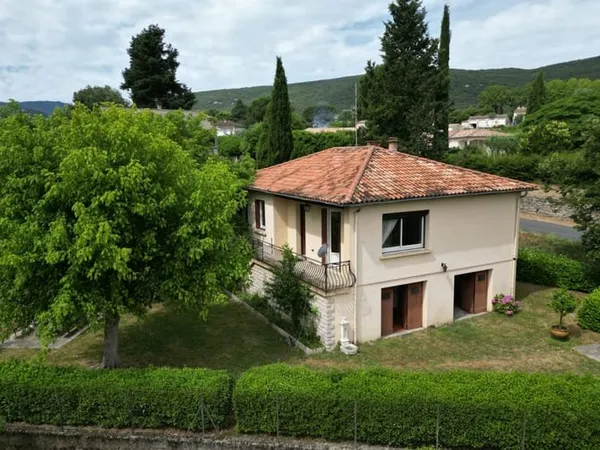 Cazilhac, Villa avec 3 chambres