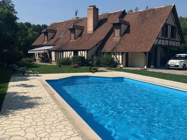 Propriété 12 pièces 291 m²