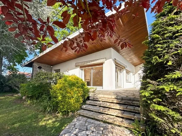 Maison 4 pièces 125 m²