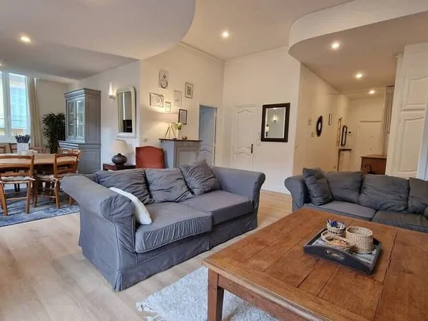 EXCLUSIVITE Duplex 4 chambres RARE au Coeur de Nice, Quartier