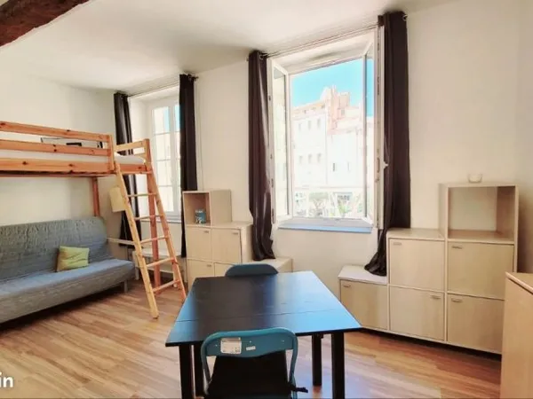 Studio meublé centre ville 30 m2