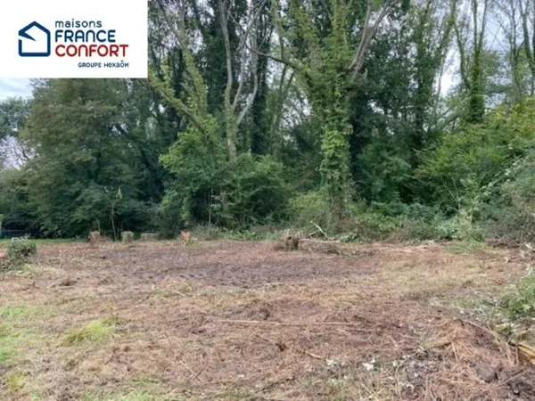 Terrain 660 m²