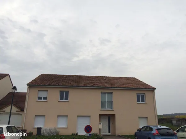 Appartement F3 - petite copropriété