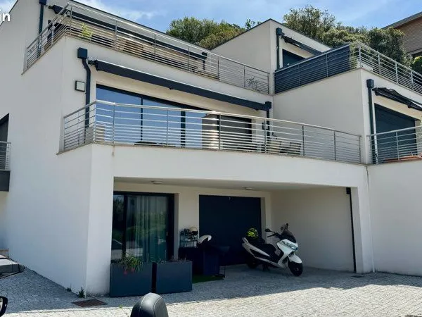 Appartements vue mer dans un domaine privé et sécurisé rive sud
