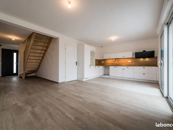 Maison individuelle récente 4 pièces - 97,5 m² - Jouy-lès-Reims