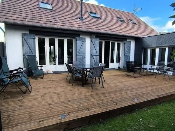 Maison 7 pièces 244 m²