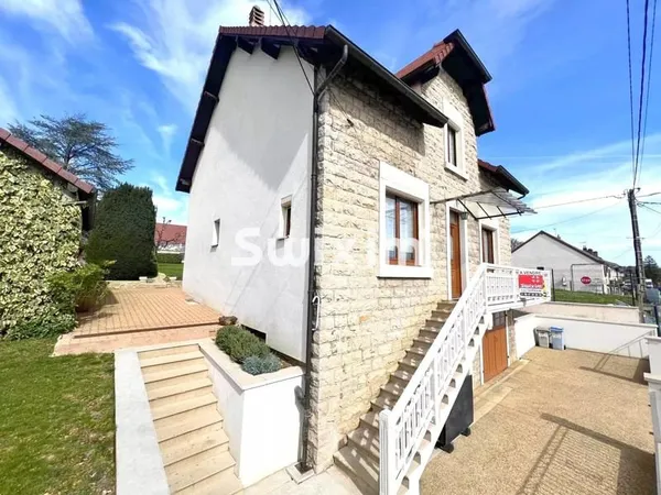 Futur CHEZ VOUS, de caractère, proche lons