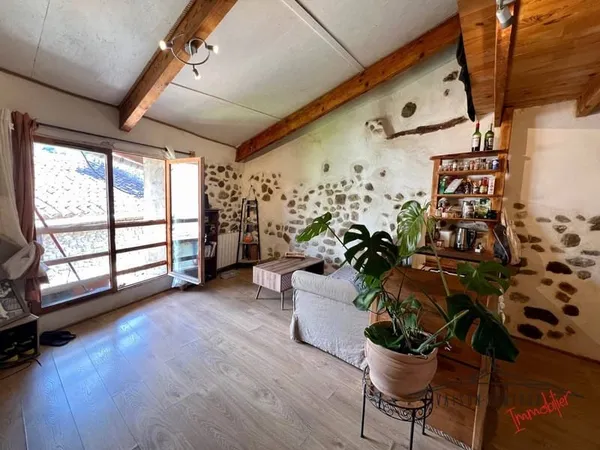 Immeuble 100 m²