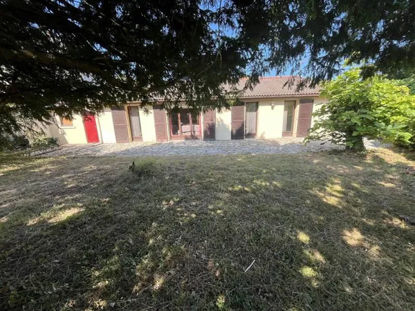 Maison traditionnelle 6 pièces 109 m²
