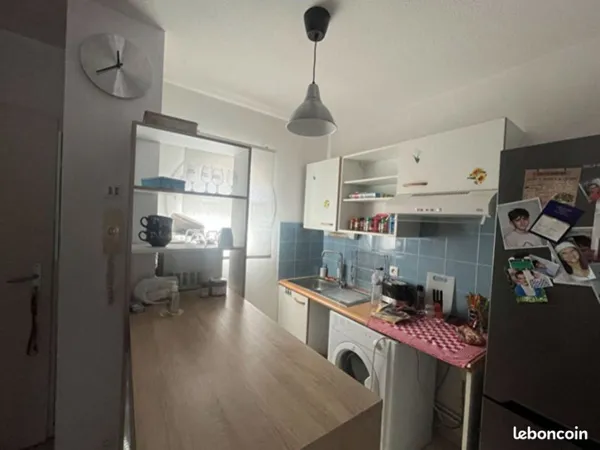 Maisonnette T3 64 M2 et jardin/ terrasse 34M2 à louer sur Blaye à compter du 01 juin 26 . Visite sur