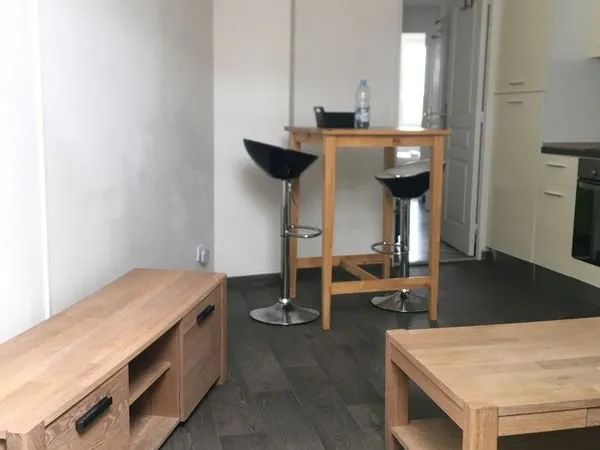 F2 meuble pour etudiant ou cdi