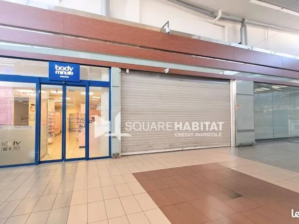 Local commercial 120 m²