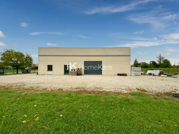 Local d’activité et entrepôt Vente Moissac  200m² 180000€