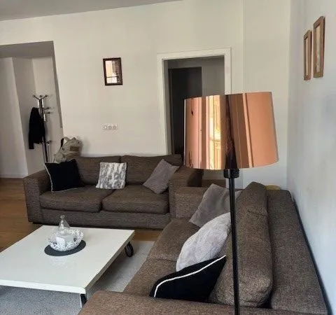 Appartement 4 pièces 94 m²