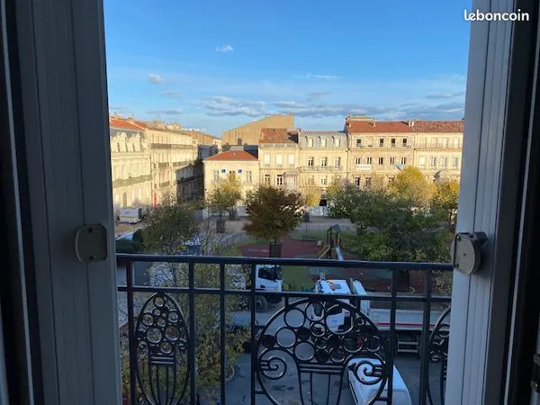 Grand T2 avec vue