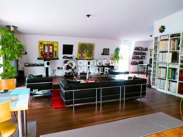 Appartement 2 pièces 101 m²