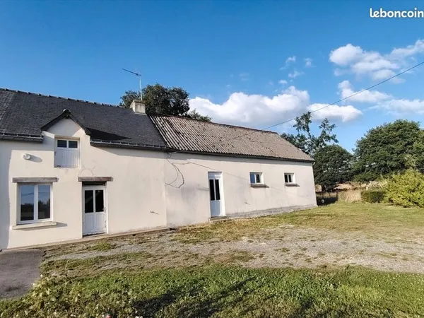 Maison à vendre sur un terrain de 10 950 m2