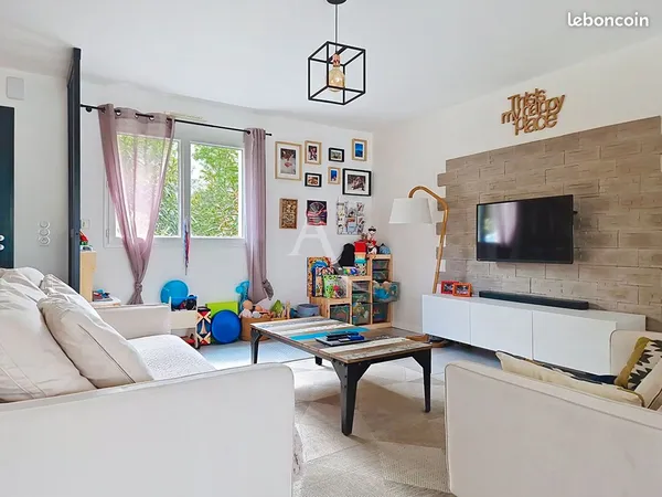 Maison 5 pièces 100 m²