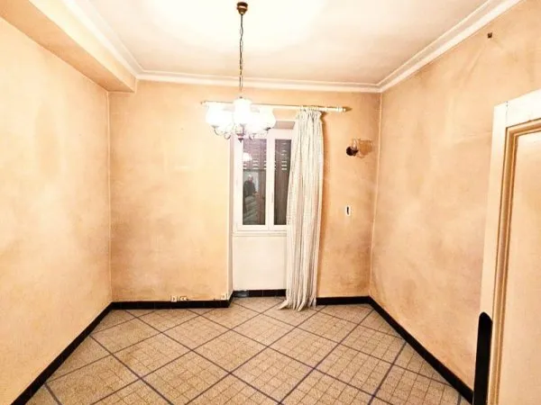 À Vendre Maison Duplex TYPE T7 de 140 m² à EYDOCHE 38960