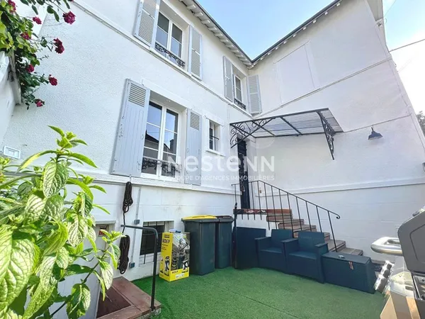 A vendre Maison Centre ville de Dreux, 5min à pieds gare, écoles, commerces, parking
