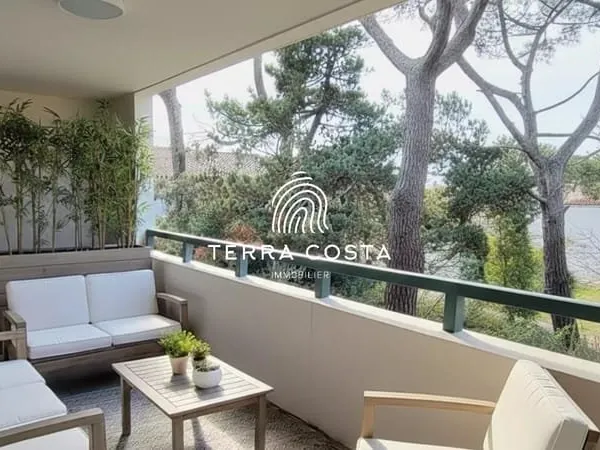 Superbe appartement T4 dernier étage plein sud vue sur parc