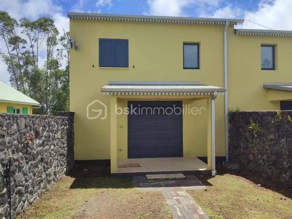 Maison jumelée 6 pièces 130 m²