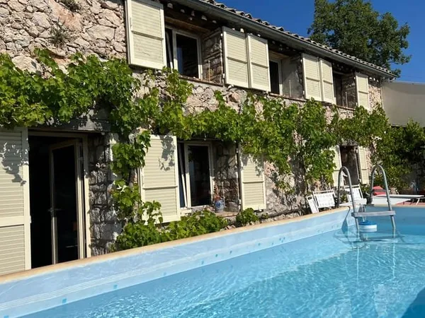 Maison 4 pièces 139 m²