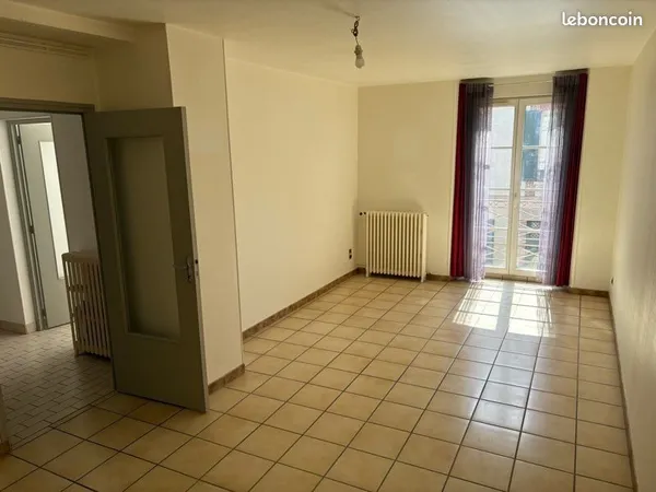 Appartement hyper centre 1 er étage
