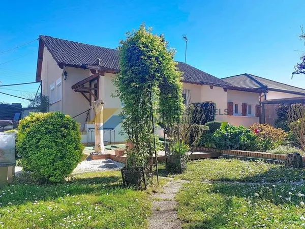 Maison 6 pièces 140 m²