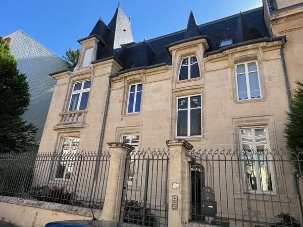 Appartement 4 pièces 100 m²