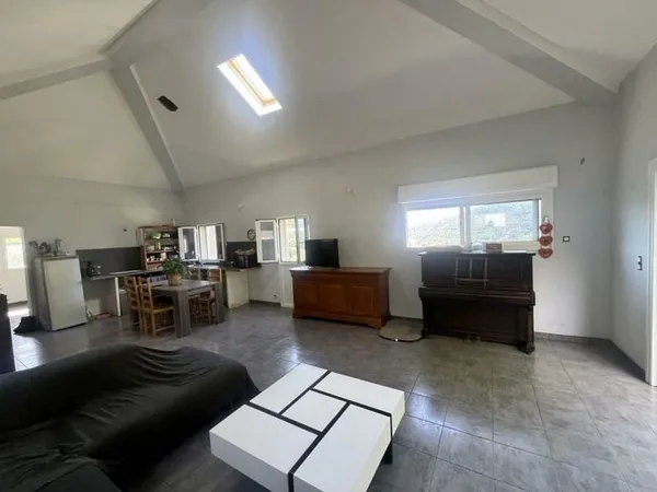 Vente PRIX SACRIFIE maison 5 pièces (133 m²) PARTINE SANTA MARIA DI LOTTA