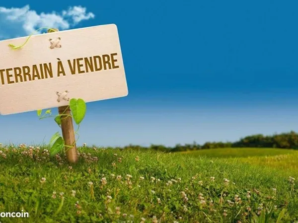 TERRAIN CONSTRUCTIBLE DE 1241 M² à LETRICOURT