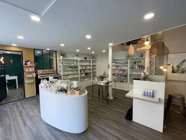 Local commercial 120 m²