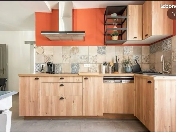 Location appartement 80m2 centre ville Isle sur la sorgue