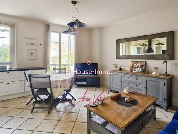 Hyper centre, gare à 4mn et au calme - Appartement deux pièces 45.06 m2 + cellier + cave + Charme et