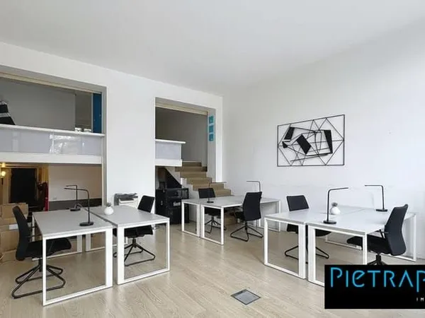Local professionnel place Bellecour