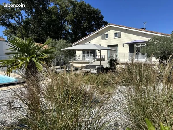 Villa 9 pièces 190 m²