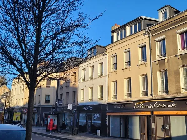 Le Havre - RARE A LA VENTE - Immeuble 4 lots dont 1 commerce loué