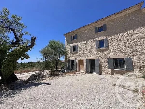 Maison 7 pièces 200 m²