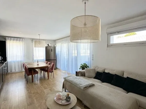 APPARTEMENT 65 m² + TERRASSE 55 m² avec possibilité garage double en sus