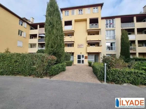 Bureau 153 m²