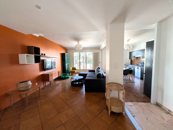 Vends appartement rénové - 134m²