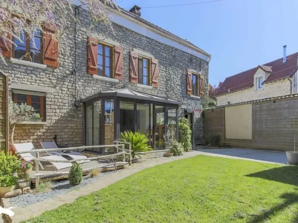 Maison en pierre 6 pièces 137 m²